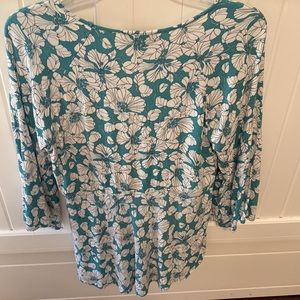 Floral top Size M